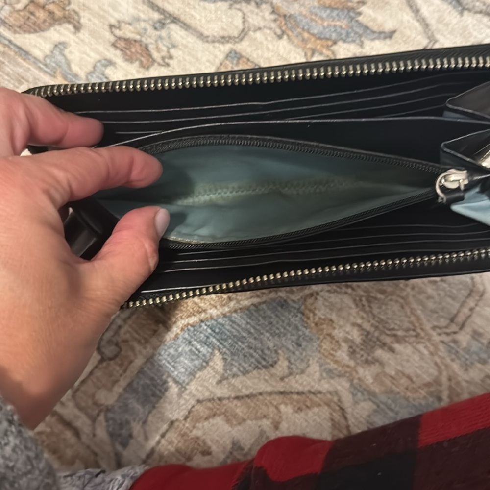 Coach Black and Grey Signature Wallet - Picture 6 of 6